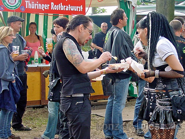 besucher-woodstage-sa-056